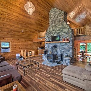 Cozy Family-Friendly Pine Grove Cabin With Fire Pit! Villa Exterior photo