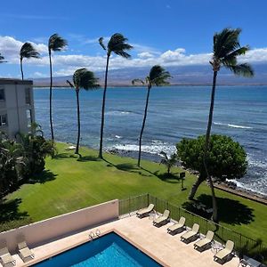 This Place Is Different!! No Housekeeping Fees, Award Winning! Oceanfront, View View! Wailuku Exterior photo