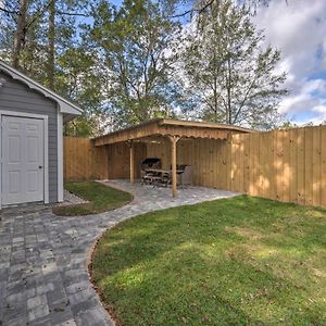 Apopka Getaway With Yard And Covered Patio Exterior photo