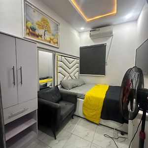 Lovely Studio Apartment In Ogudu By Magnanimous Lagos Exterior photo