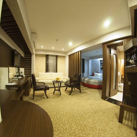 Marlight Boutique Hotel Izmir Room photo