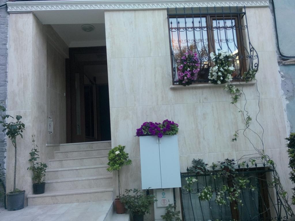 New House Apartment Istanbul Exterior photo