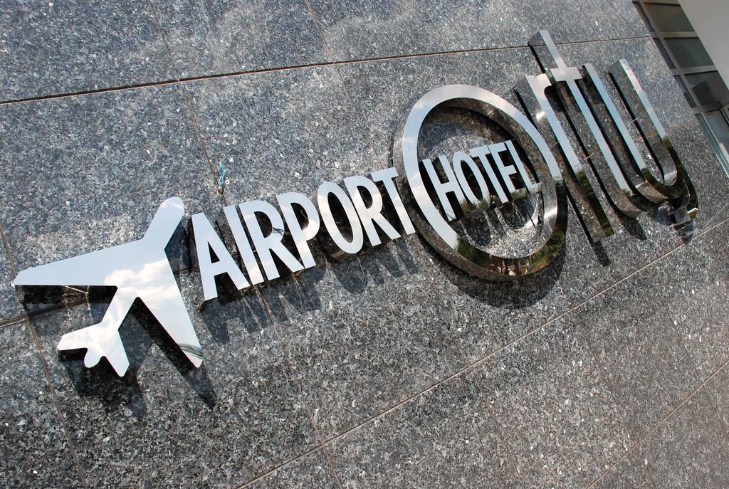 Orty Airport Hotel Izmir Exterior photo