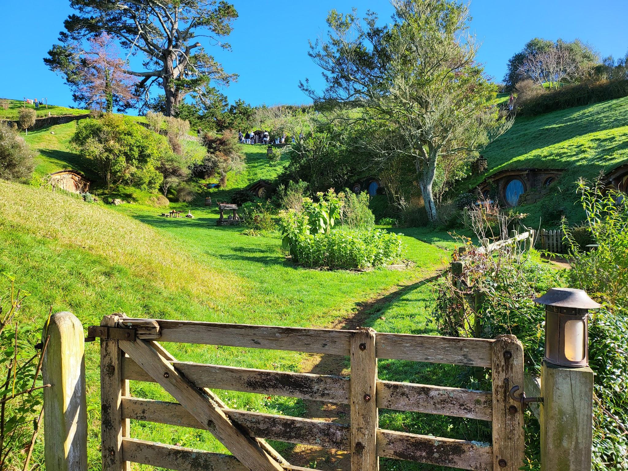 Matamata Hobbiton Movie Set - Photo, Review, Location