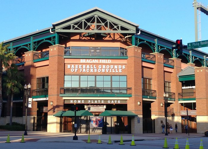 VyStar Veterans Memorial Arena photo