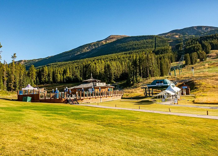 Lake Louise Ski Resort photo