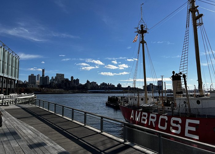 South Street Seaport photo