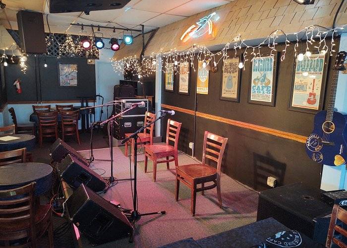 The BlueBird Cafe photo