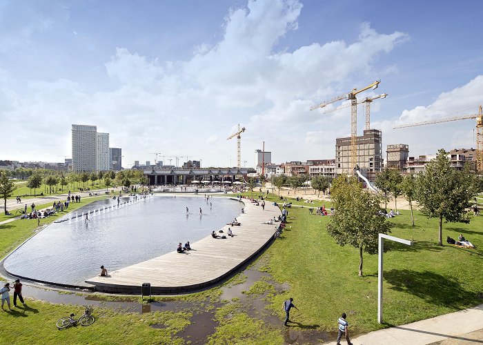 Park Spoor Noord Antwerpen ANTWERPEN | Projects & Construction | Page 3 | SkyscraperCity Forum photo