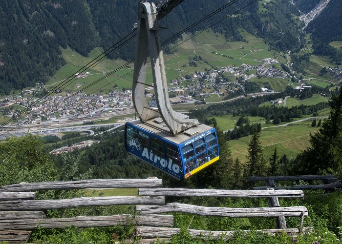 Airolo-Pesciüm ROUND-TRIP CABLE CAR RIDE - Valbianca SA photo