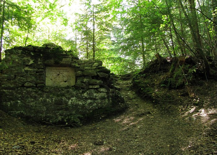 Iberg Ski Lift Hohenegg Ruin • Ruin » outdooractive.com photo