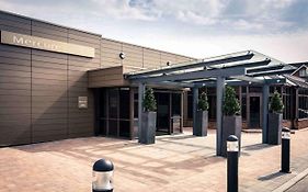 Mercure London Heathrow Airport Hillingdon Exterior photo