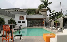 Stanislas Maison D'Hotes Abidjan Exterior photo