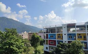 Hill Hoppers Hotel Rishikesh Exterior photo