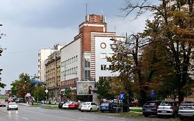 Exit Labirint Centar Hostel Novi Sad Exterior photo