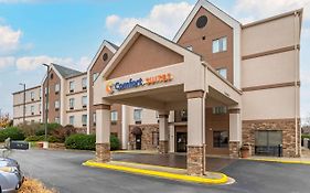 Comfort Suites Johnson City Near University Exterior photo