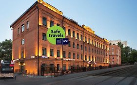 Azimut Hotel Tulskaya Moscow Exterior photo