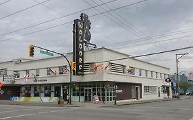 Hotel At The Waldorf Vancouver Exterior photo