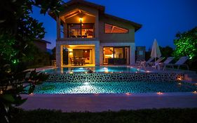 Volans Suites Villas Fethiye Exterior photo