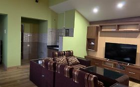 Peaceful 2Bhk Entire Apartment In Bhairahawa With Ac, Kitchen & Fast Internet Exterior photo