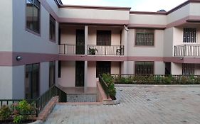 Kaks Apartments Kampala Exterior photo