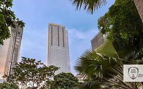 Shangri-La The Fort, Manila Hotel Exterior photo