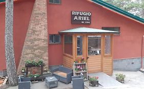 Rifugio Ariel Bed & Breakfast Ragalna Exterior photo