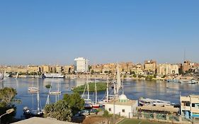 The Green Nubian House Aswan Exterior photo