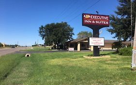 Hebbronville Executive Inn Exterior photo