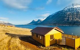 Langahlid Cottages & Hot Tubs Seythisfjorthur Exterior photo