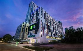 Holiday Inn Express & Suites Johor Bahru, An Ihg Hotel Exterior photo