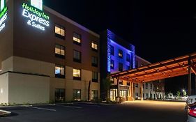 Holiday Inn Express & Suites - The Dalles, An Ihg Hotel Exterior photo