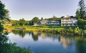 The Shire Woodstock Hotel Exterior photo