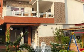 Holiday Appartment Elbe Lomé Exterior photo