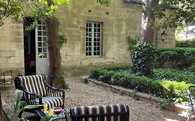 Face Au Palais Bed & Breakfast Avignon Exterior photo