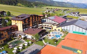 Vital & Sporthotel Brixen Brixen im Thale Exterior photo