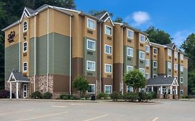 Sleep Inn & Suites Steubenville At The University Exterior photo