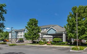 Comfort Inn & Suites East Greenbush - Albany Exterior photo