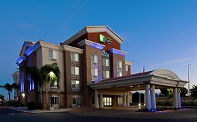 Holiday Inn Express Fresno South, An Ihg Hotel Exterior photo