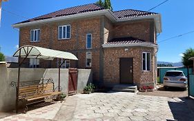 Guest House Baytur Kochkor Exterior photo