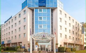 Novotel Nantes Centre Bord De Loire Exterior photo