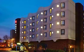 Ibis Portsmouth Hotel Exterior photo