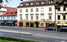 Hotel U Krize Prague Exterior photo