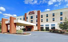 Hampton Inn & Suites Harrisburg Exterior photo