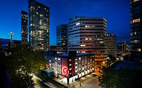 Staypineapple, Hotel Five, Downtown Seattle Exterior photo