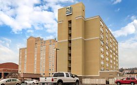 Quality Inn & Suites Charleston Exterior photo