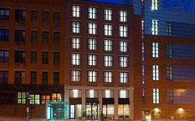 Hampton Inn Seaport Financial District New York City Exterior photo