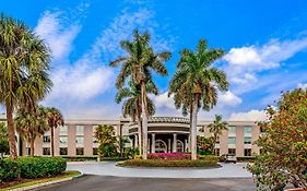 La Quinta By Wyndham Naples Downtown Hotel Exterior photo