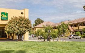 Quality Inn & Suites Gilroy Exterior photo