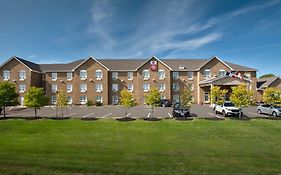 Best Western Plus Moncton Exterior photo